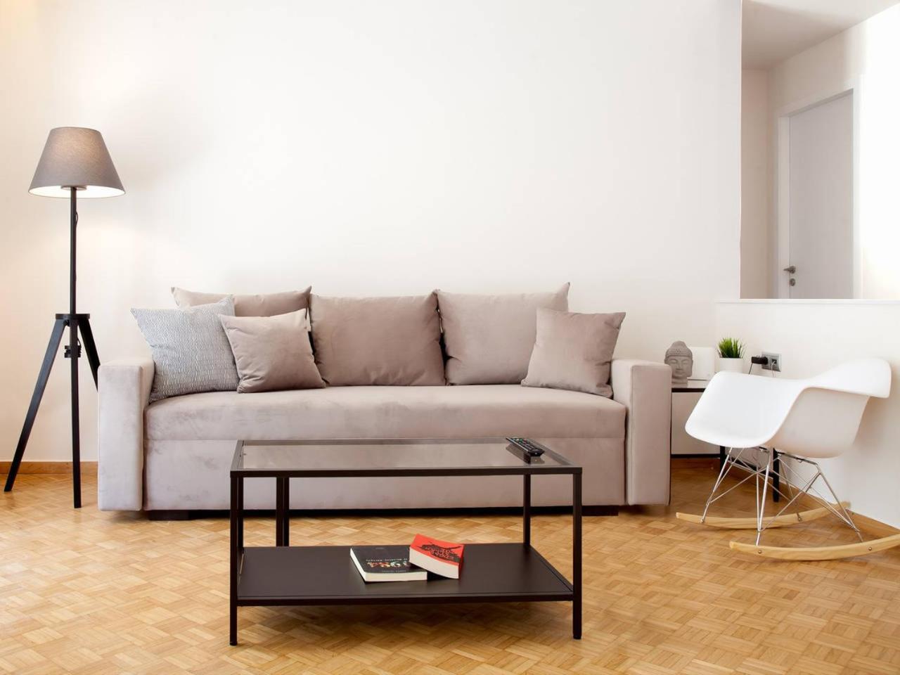 Toni'S Lovely Apartment In Sunny Pangrati เอเธนส์ ภายนอก รูปภาพ